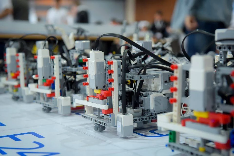 Ολυμπιάδα Ρομποτικής: Διέπρεψε η ελληνική συμμετοχή παρά τις αντιξοότητες